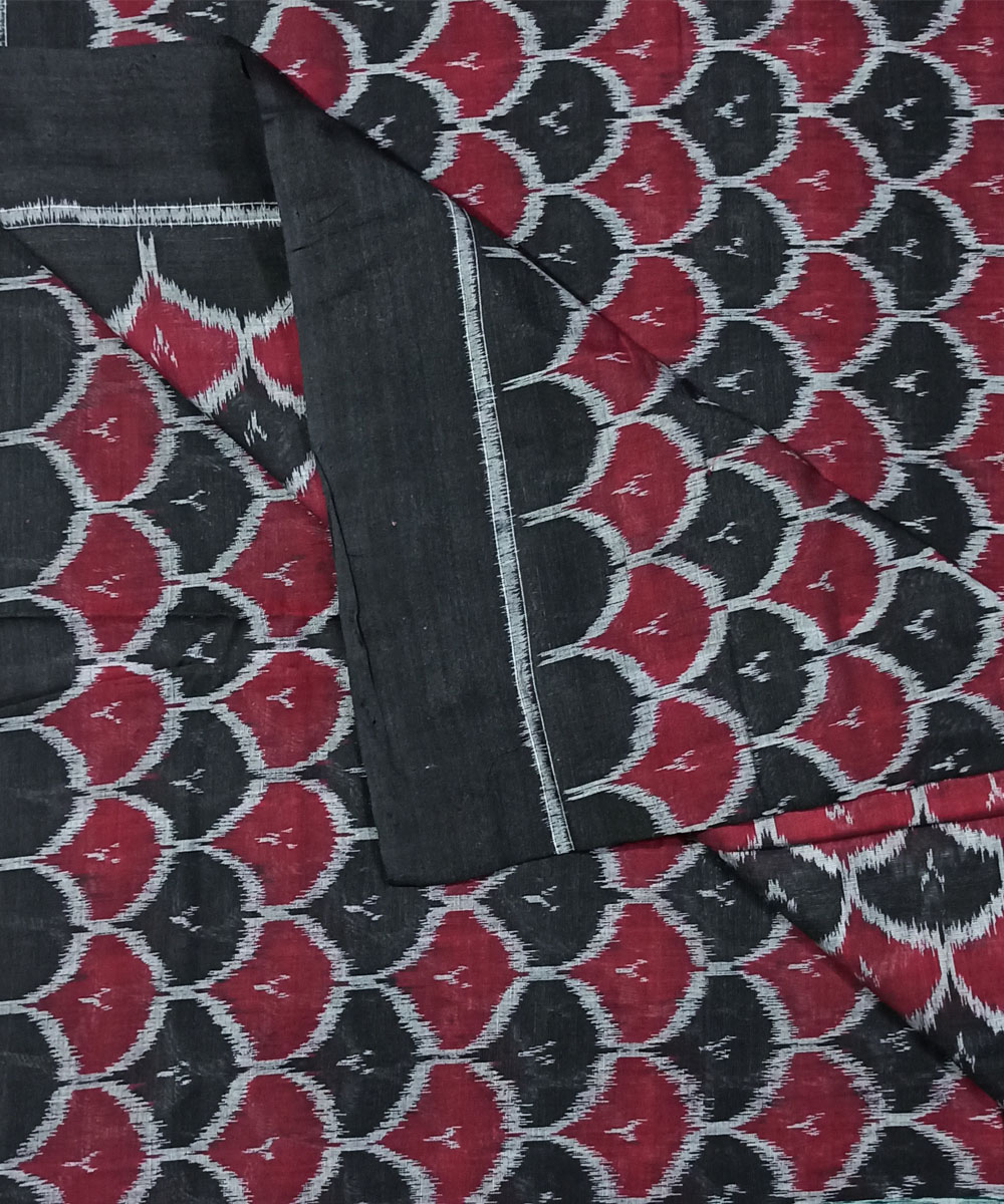 Black Maroon Sambalpuri Handwoven Single Ikat Shirting Material Image 3