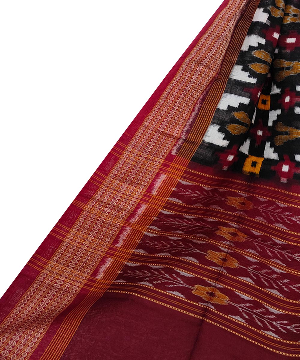 Black Red Sambalpuri Handwoven Double Ikat Cotton Stole Image 1