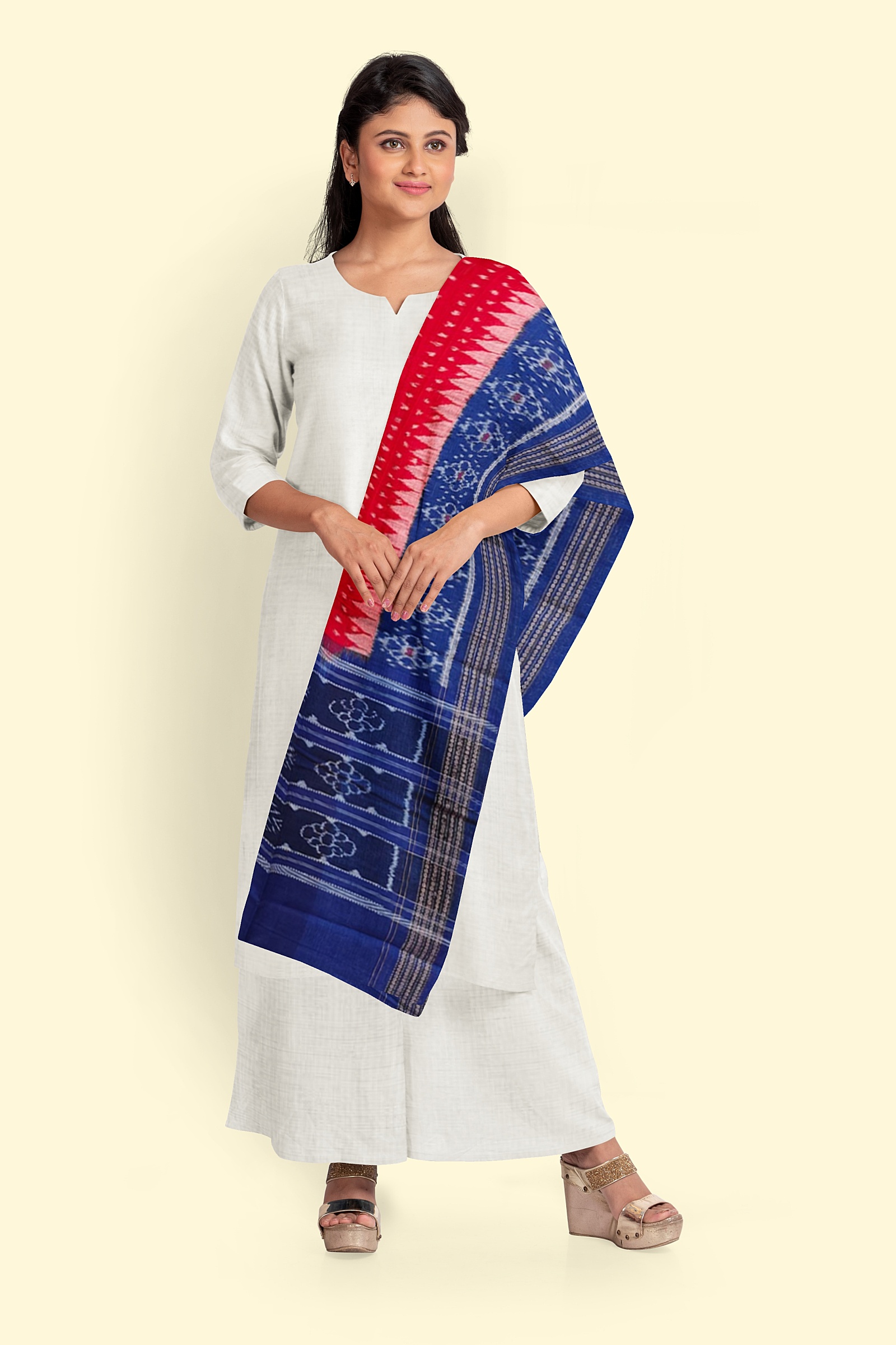 Red Blue Sambalpuri Handwoven Single Ikat Cotton Dupatta Image 3