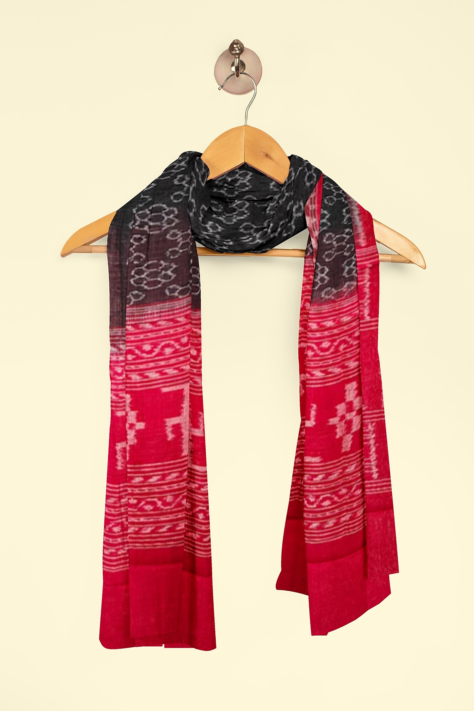 Black Red Sambalpuri Handwoven Single Ikat Cotton Dupatta Image 4