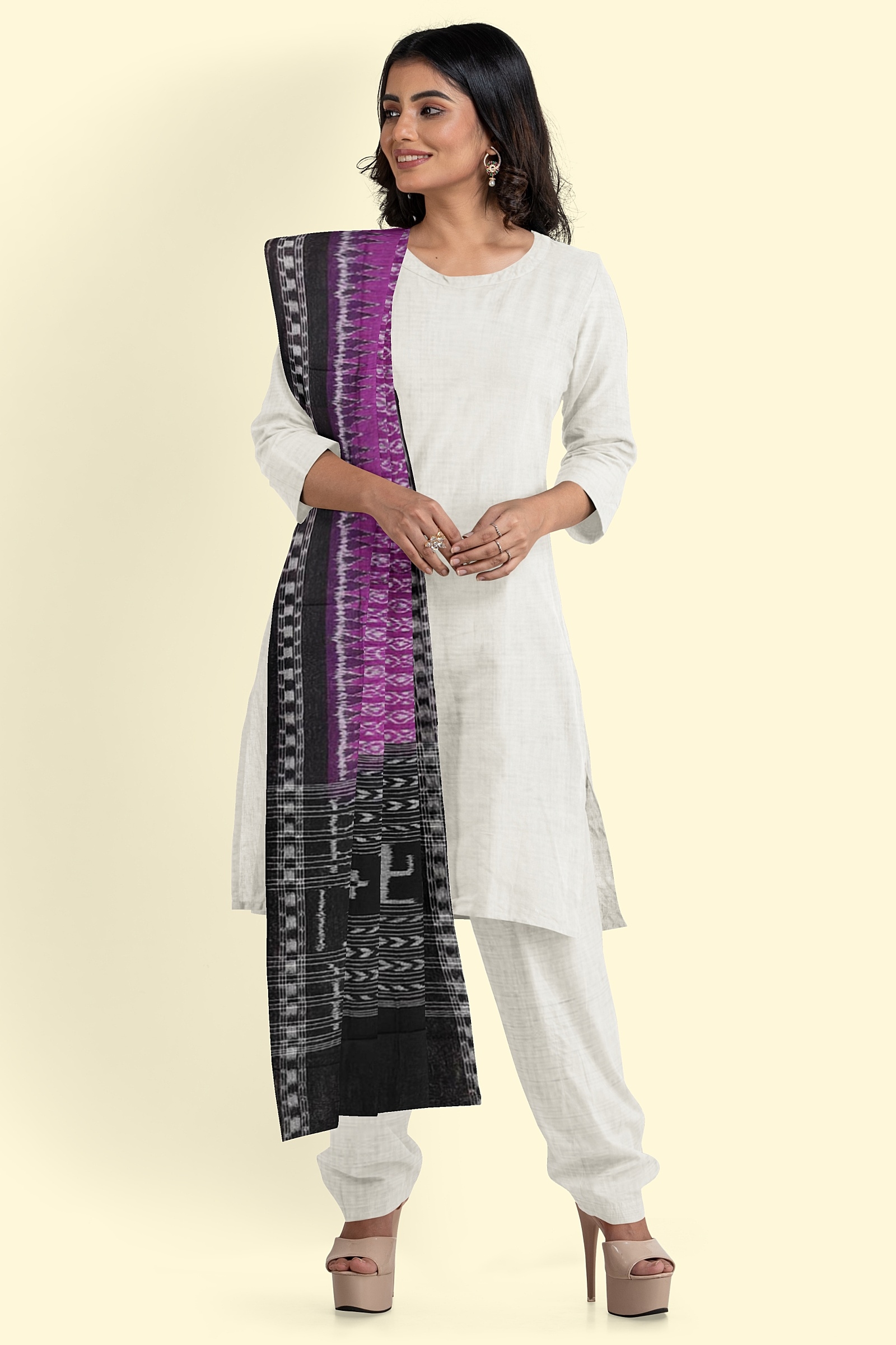 Purple Black Sambalpuri Handwoven Single Ikat Cotton Dupatta Image 3