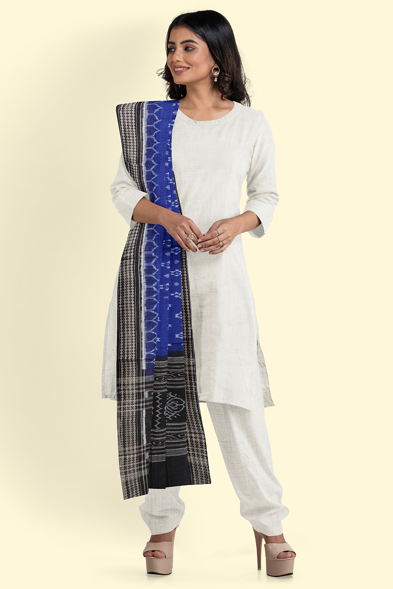 Blue Black Sambalpuri Handwoven Single Ikat Cotton Dupatta Image 4