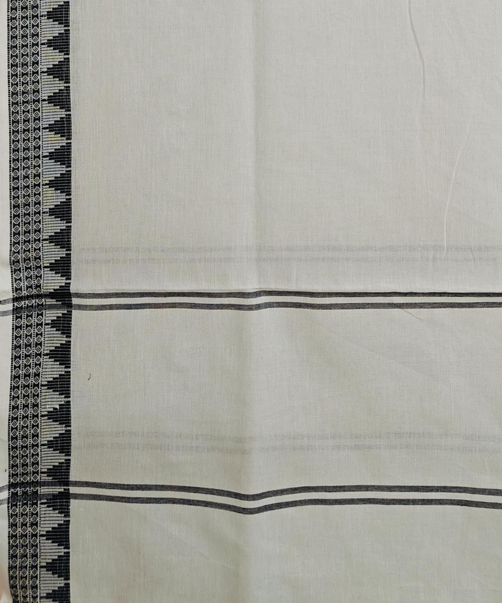 White Sambalpuri Handwoven Ikat Cotton Dupatta Image 3