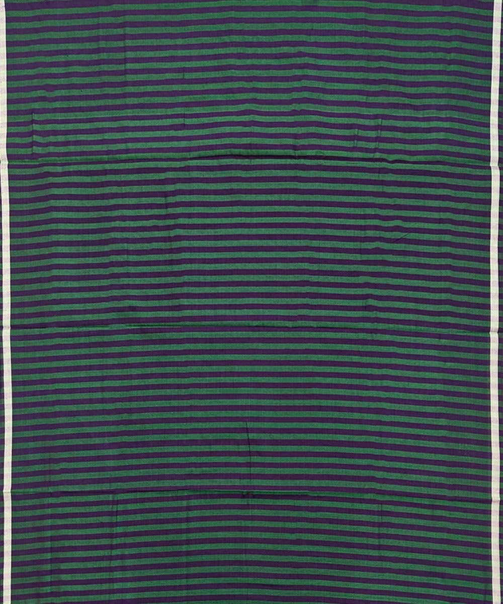 Green Sambalpuri Handwoven Cotton Lungi Image 3