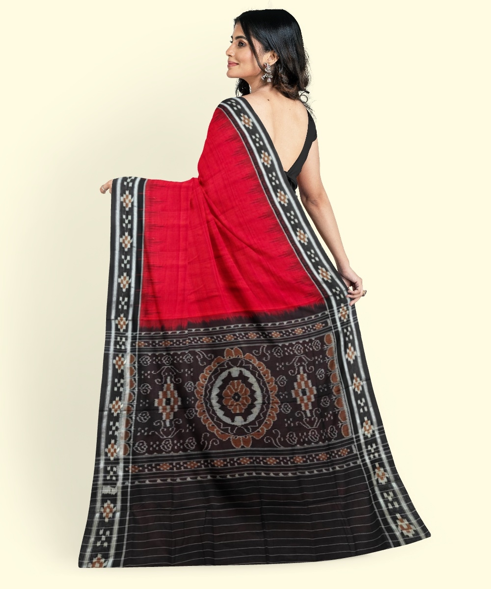 Red Black Sambalpuri Handwoven Single Ikat Cotton Saree Image 4