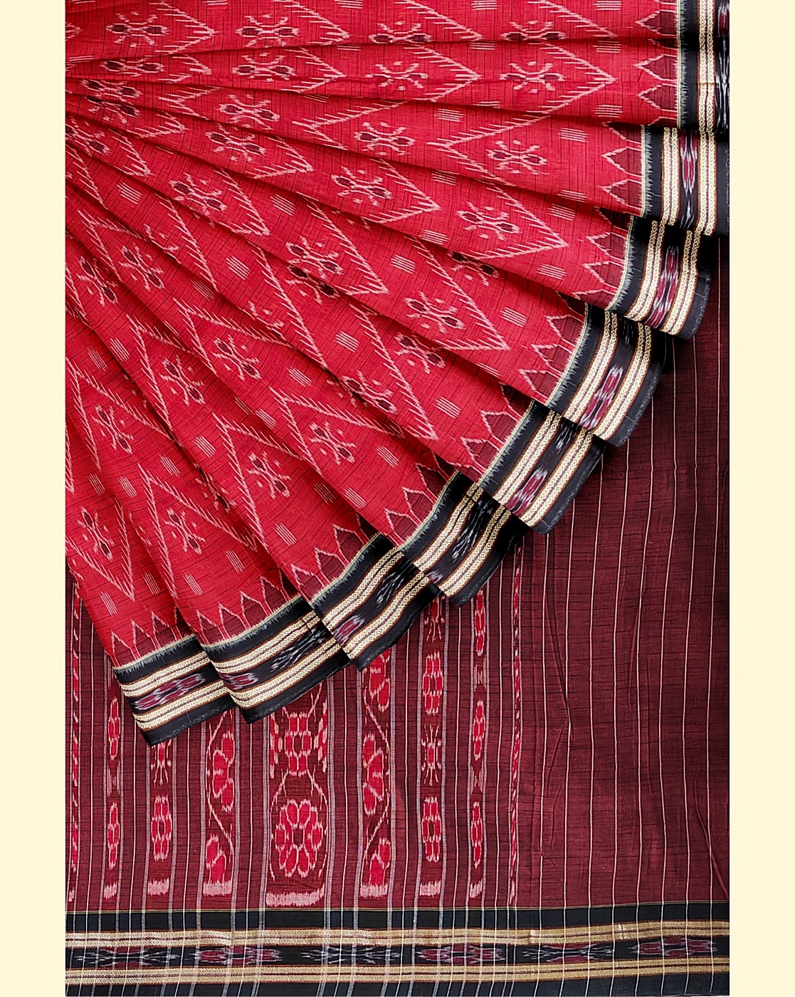 Red Black Sambalpuri Handwoven Single Ikat Cotton Saree Image 2